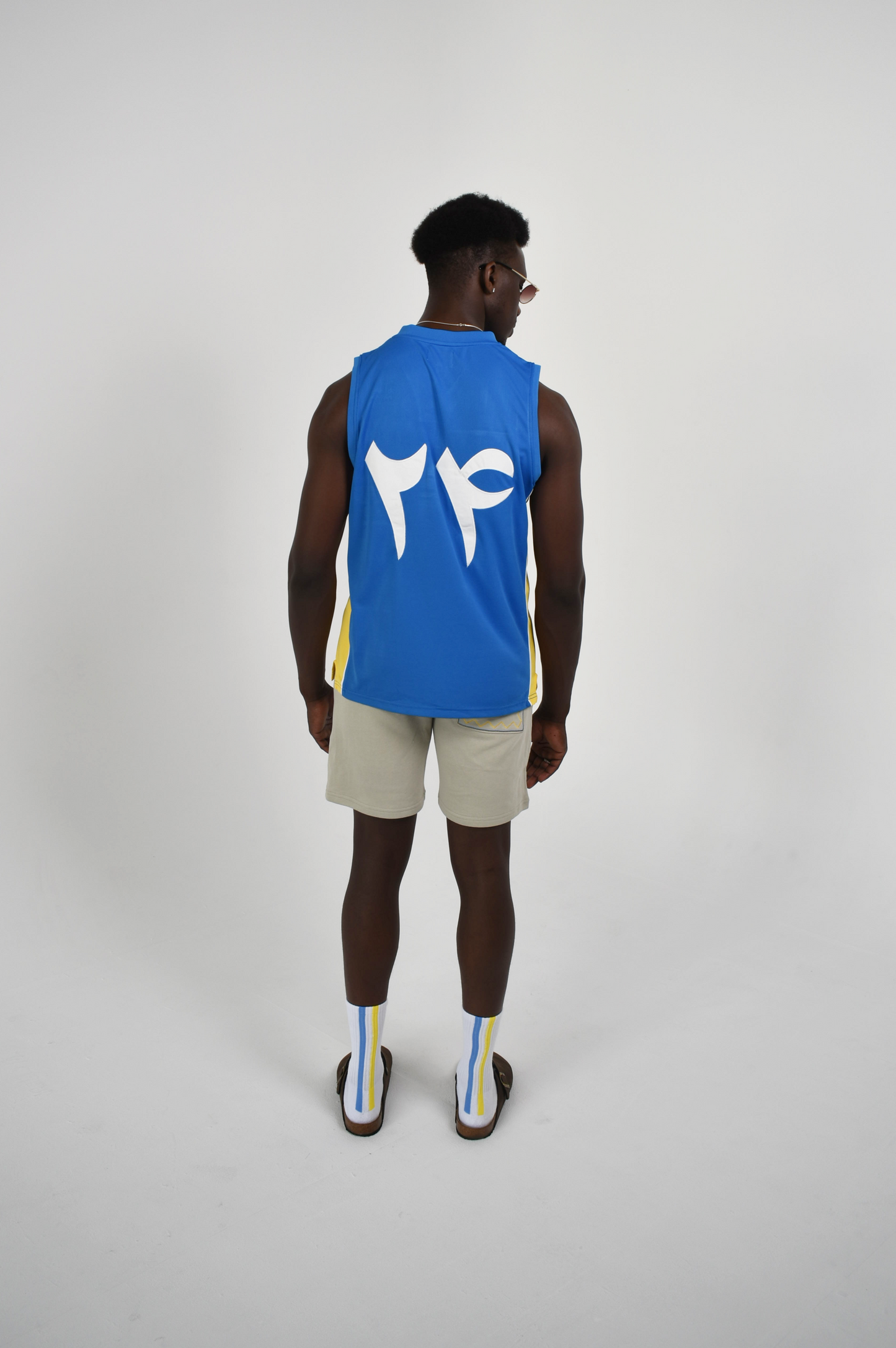 Aabi Singlet