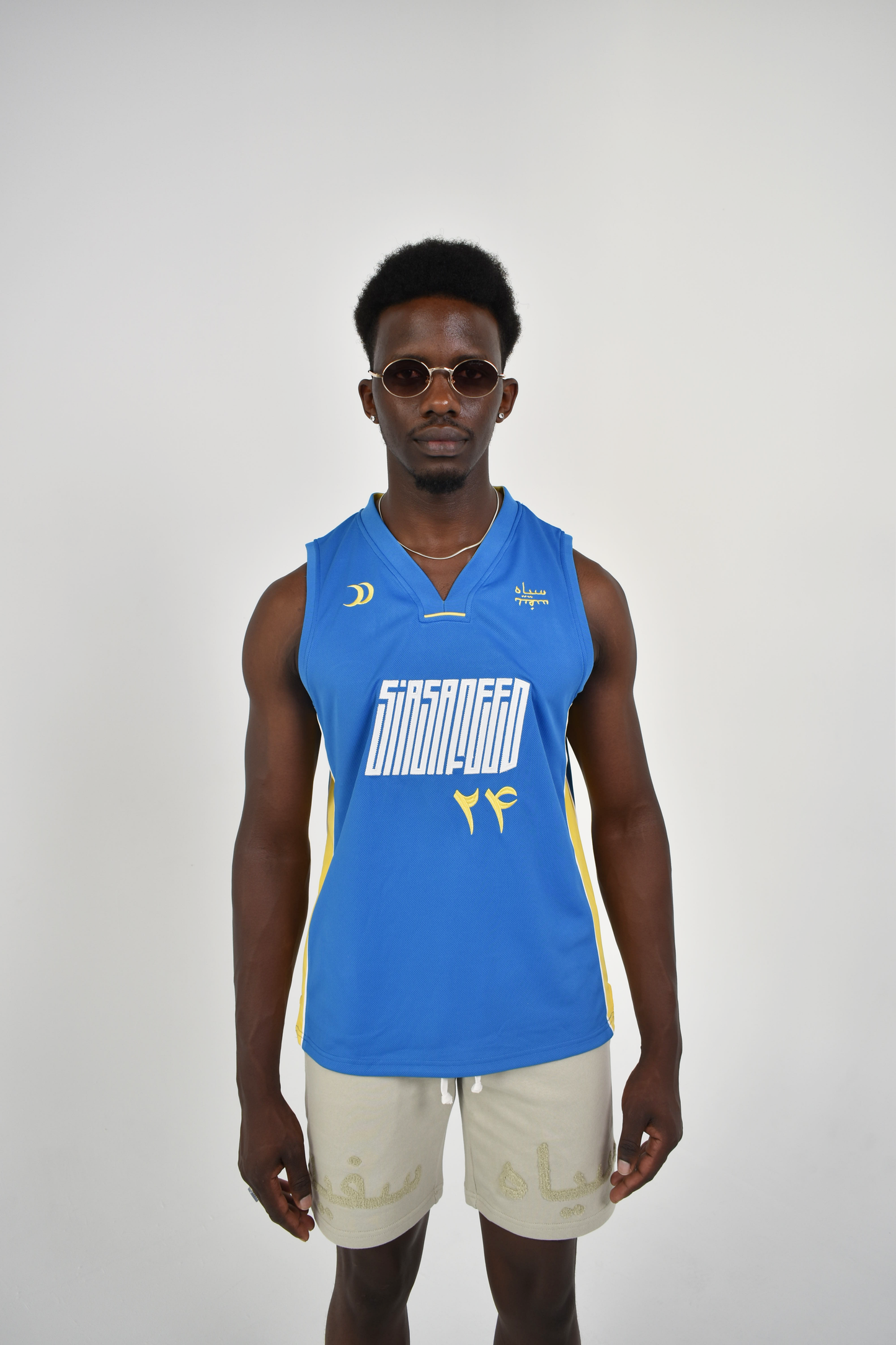 Aabi Singlet